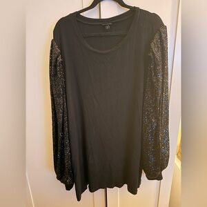Torrid tunic top with Sequin Sleeves
